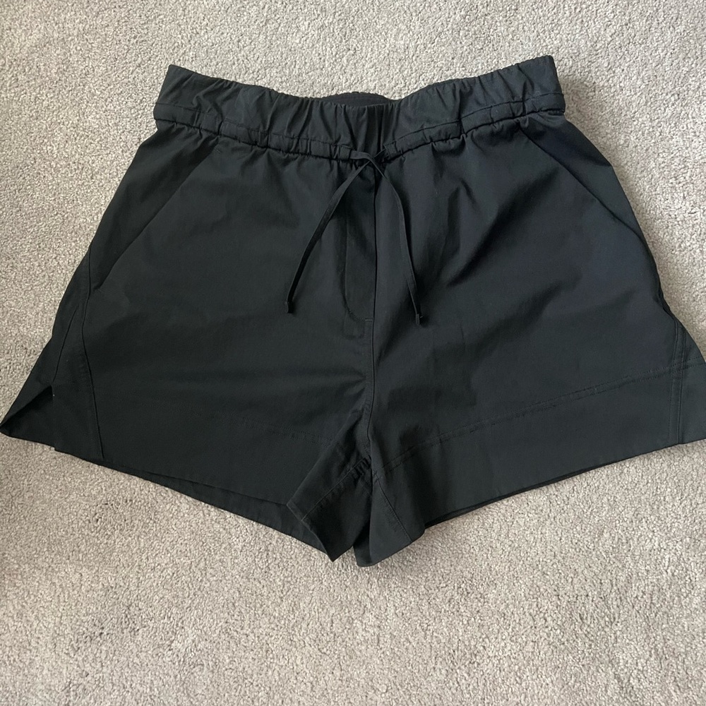 Lululemon Black Women's Shorts S